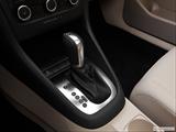  Gear shifter/center console photo
